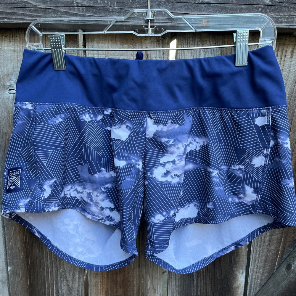 Oiselle Roga shorts - size 4